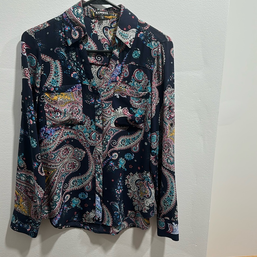 Express shirt xs